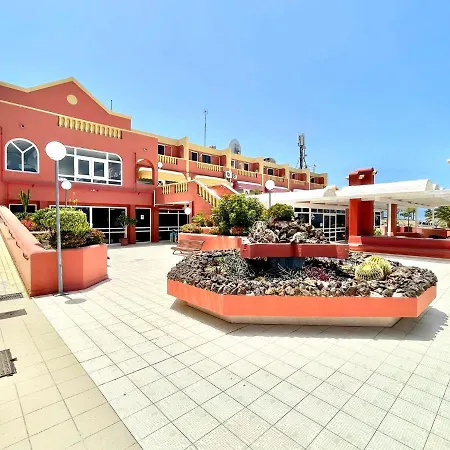 One Bedroom,Pool, Playa Cercana, Free Wifi In Common Areas, Tenerife *