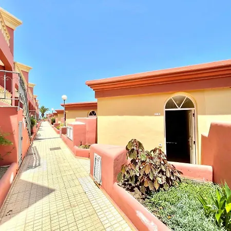One Bedroom,Pool, Playa Cercana, Free Wifi In Common Areas, Tenerife Apartman Costa Adeje (Tenerife)