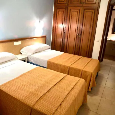 One Bedroom,Pool, Playa Cercana, Free Wifi In Common Areas, Tenerife