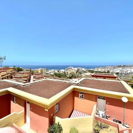 One Bedroom,Pool, Playa Cercana, Free Wifi In Common Areas, Tenerife Apartman